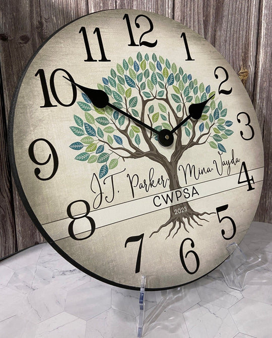 Personalized Tree Clock - CustomBigClocks