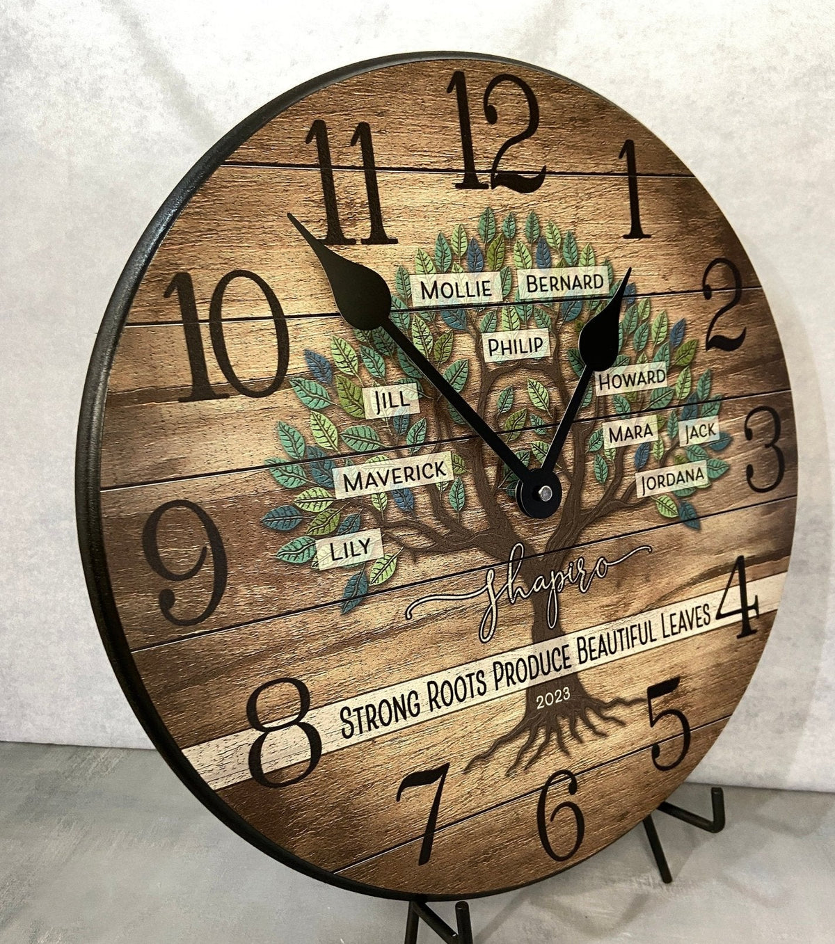 Personalized Wood Family Tree Clock - CustomBigClocks