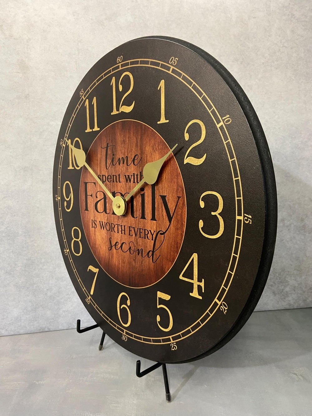 Black & Wood Family - CustomBigClocks