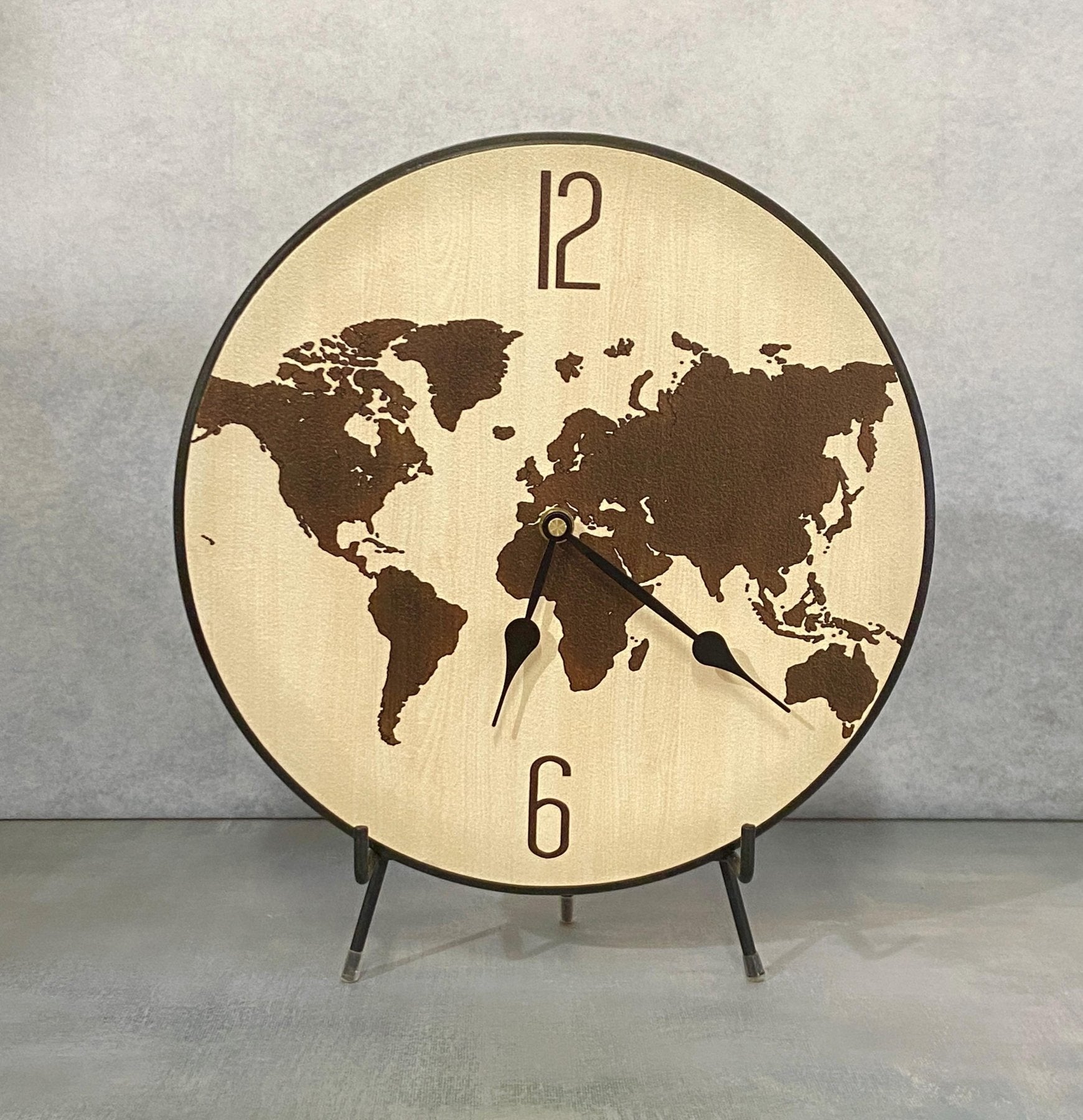 Birch Grain World Map Clock - CustomBigClocks