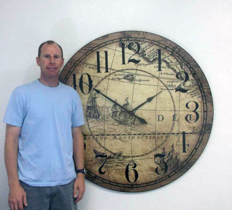 tan Map Clock